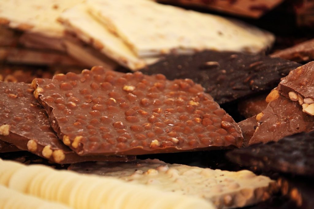 chocolate brownie treats perfect for weddings